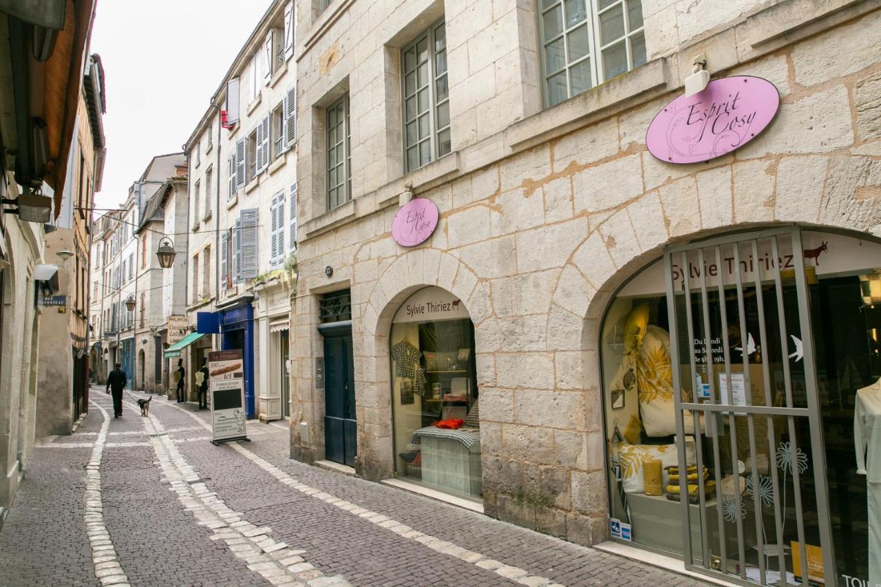 Corps Et Graphi Périgueux Exterior foto